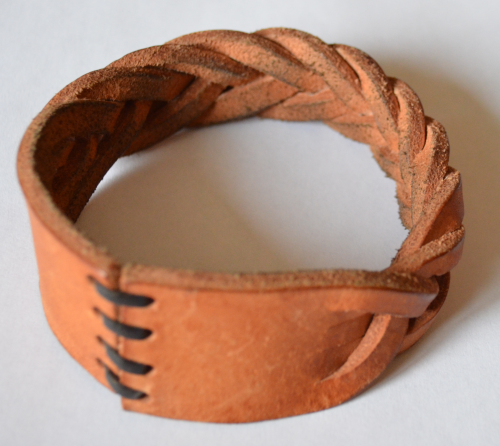 Projekt 4: Geflochtenes Armband